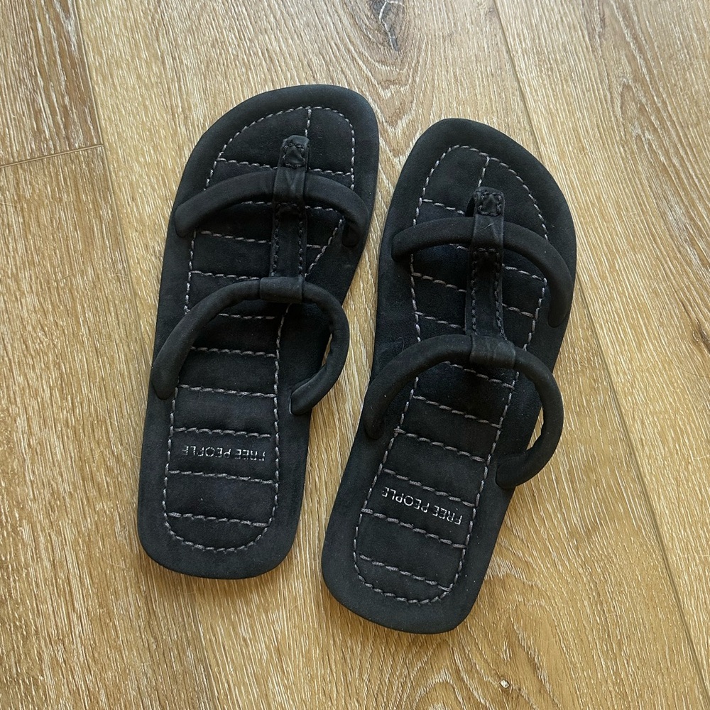Free People Black Suede Hadden Slide Sandals Like New Size 7